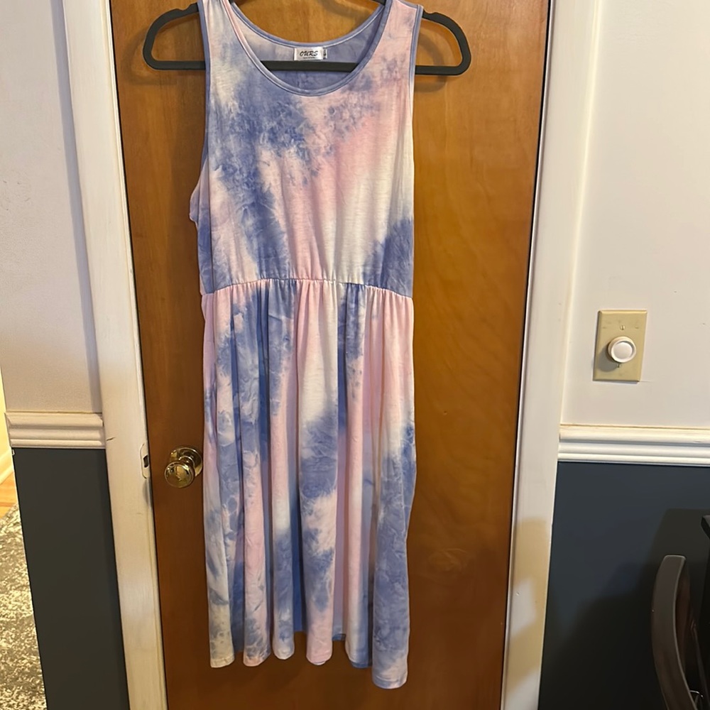 Tie dye dress with pockets